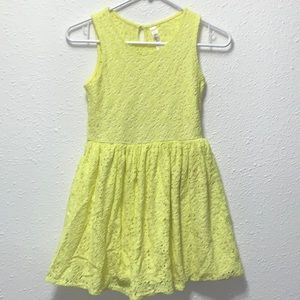 Girls dress